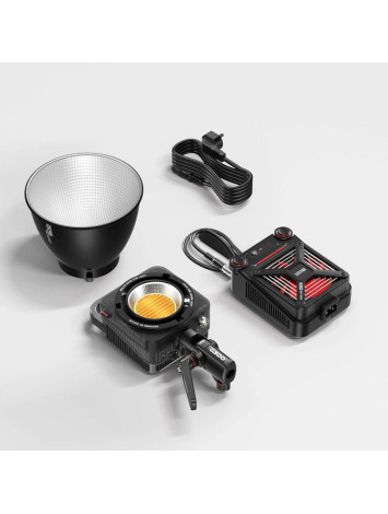 ZHIYUN MOLUS G300– 300W COB Light